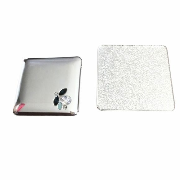 Swarovski Jewelry - Swarovski Crystal Leaf Jewelry Box Sliver